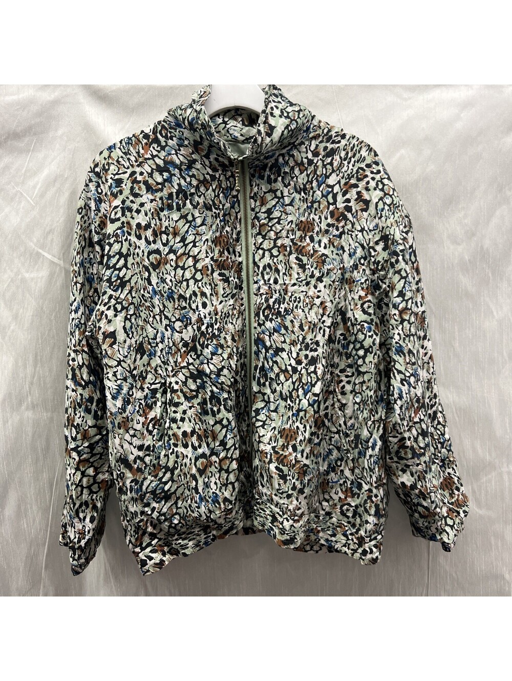 EVR Vintage Women’s Animal Print And Feather Zip Jacket Size M 100% silk